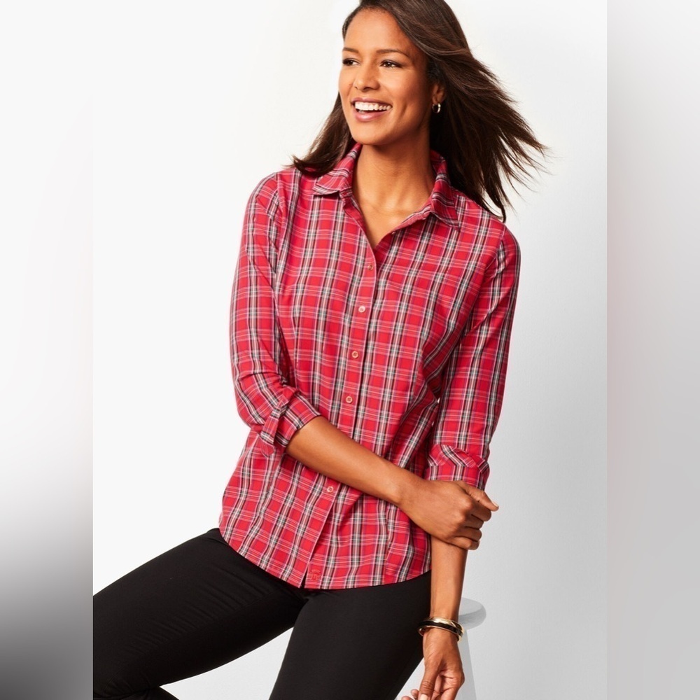 TALBOTS Petites - The Perfect Shirt in Holiday Plaid. Size: 14 Petite